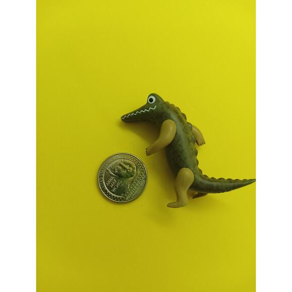 Leo Leonini's Cornelius cocodrile Character Figurine - Picture 2 of 6